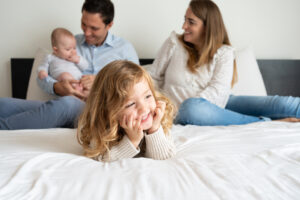 Séance photo famille bébé à domicile St Médard en Jalles