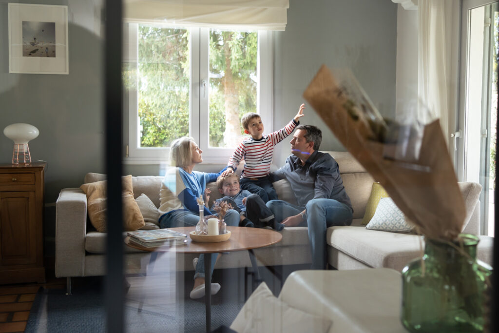 Photographe famille enfant à domicile à Bruges